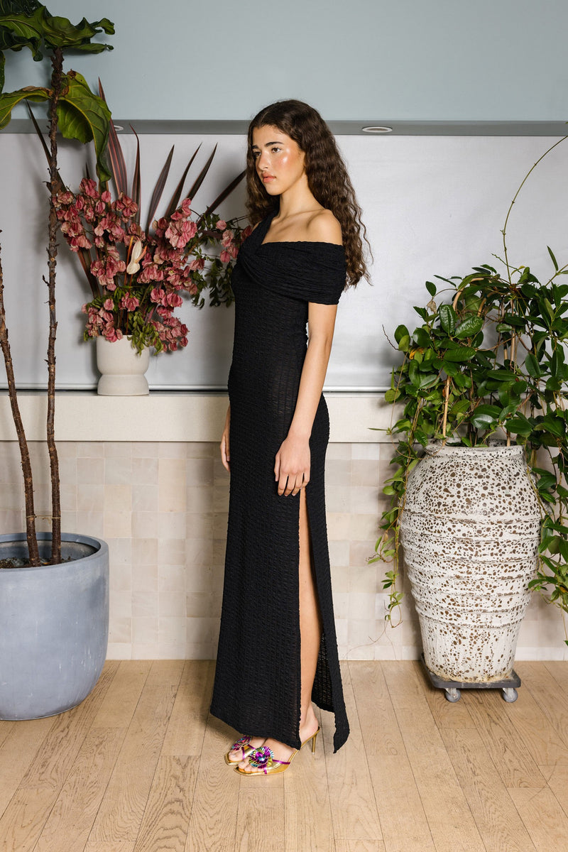 Twist Ruched Maxi Dress | Black